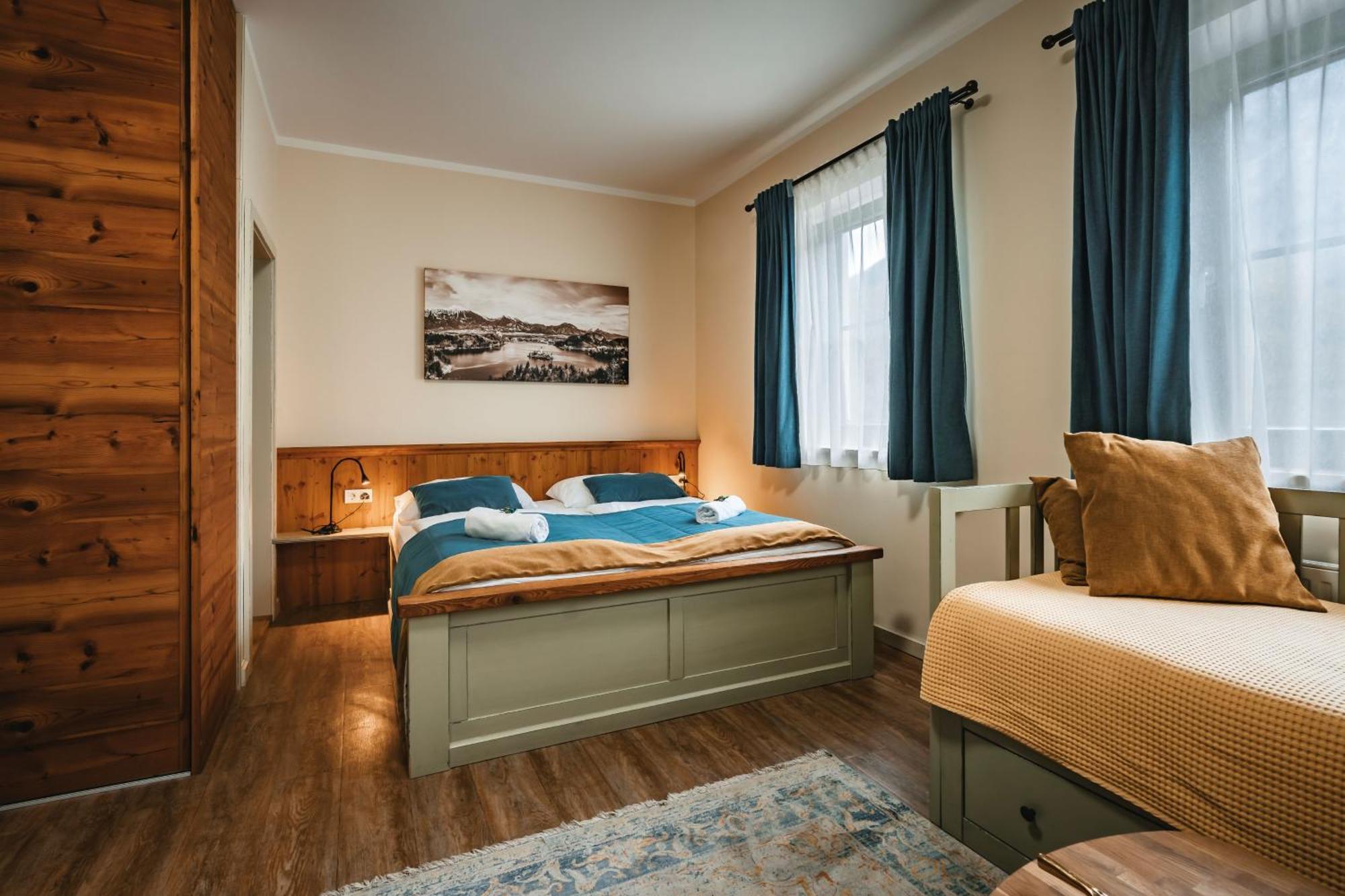Guest House Ejga 예세니체 외부 사진
